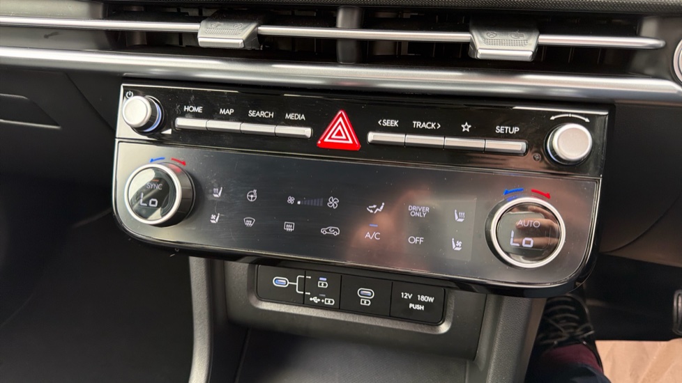 Hyundai TUCSON 1.6T Hybrid Ultimate 5dr Auto Hybrid Estate - Image 36