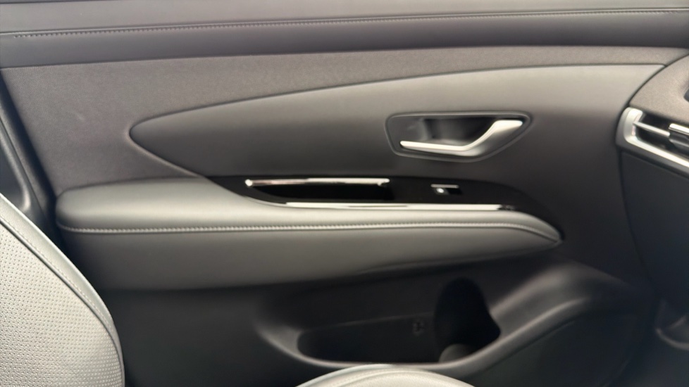 Hyundai TUCSON 1.6T Hybrid Ultimate 5dr Auto Hybrid Estate - Image 42