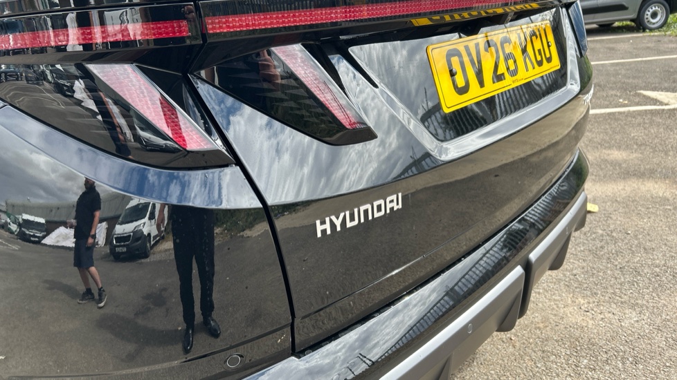 Hyundai TUCSON 1.6T N Line S 5dr Petrol Estate - Image 26