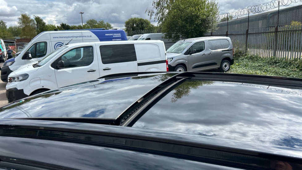 Hyundai TUCSON 1.6T N Line S 5dr Petrol Estate - Image 29