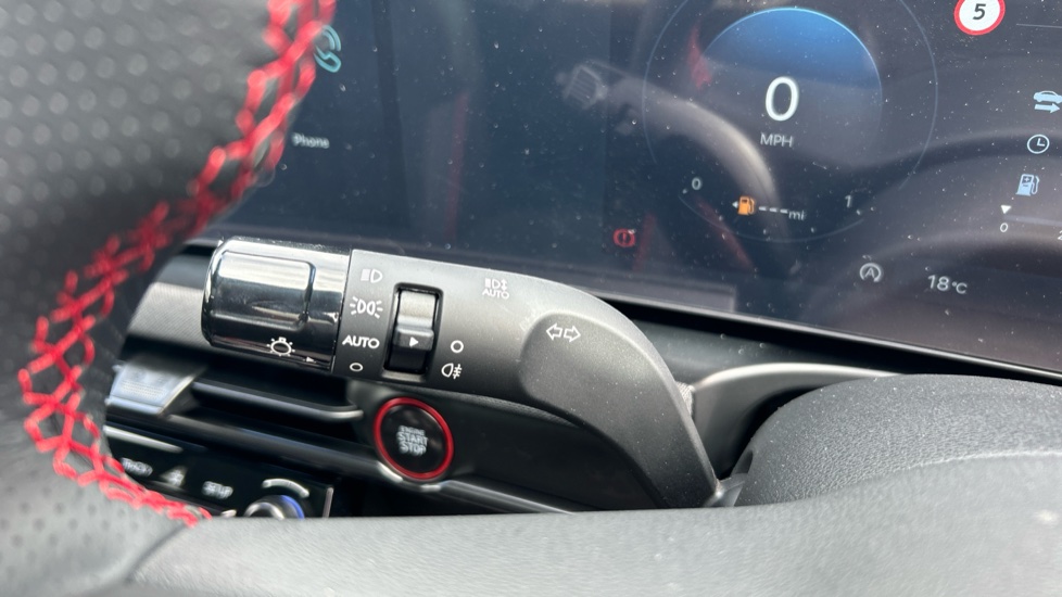 Hyundai TUCSON 1.6T N Line S 5dr Petrol Estate - Image 37