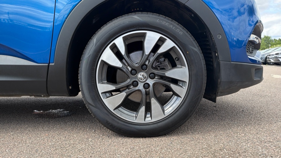 Vauxhall Grandland X 1.5 Turbo D Sport Nav 5dr Auto Diesel Hatchback - Image 7