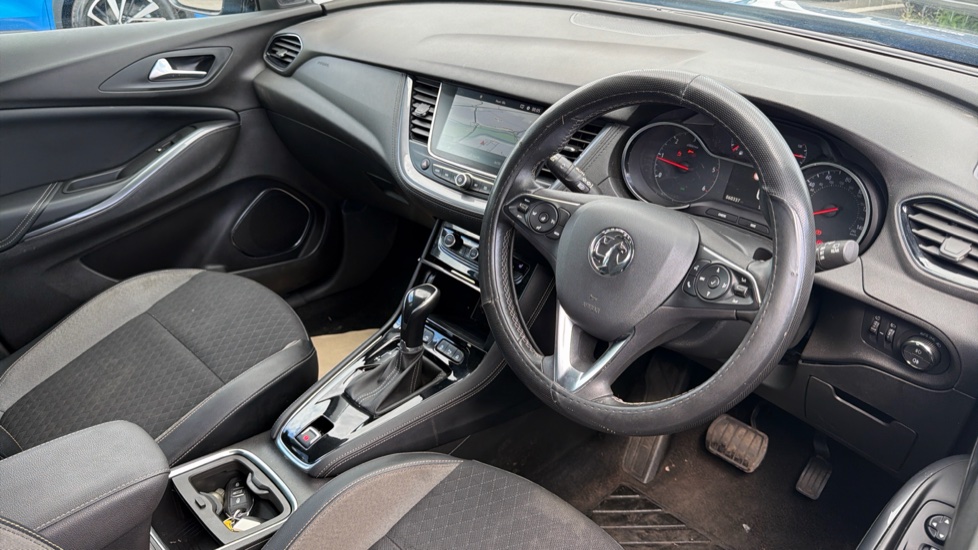 Vauxhall Grandland X 1.5 Turbo D Sport Nav 5dr Auto Diesel Hatchback - Image 11