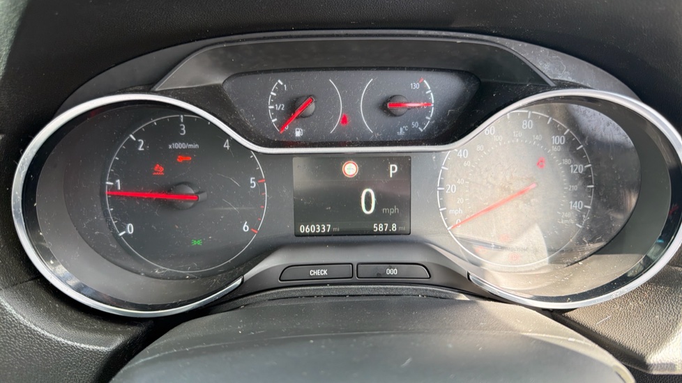 Vauxhall Grandland X 1.5 Turbo D Sport Nav 5dr Auto Diesel Hatchback - Image 18