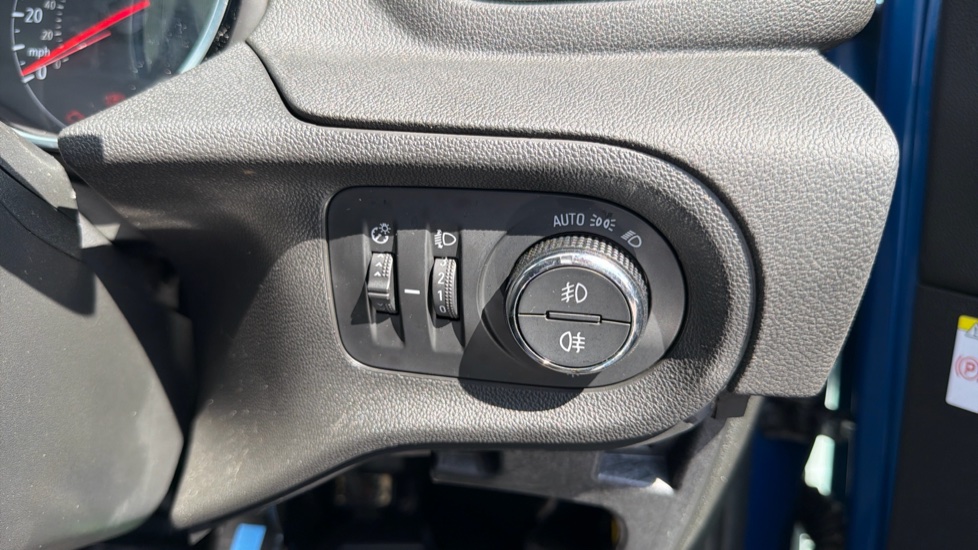 Vauxhall Grandland X 1.5 Turbo D Sport Nav 5dr Auto Diesel Hatchback - Image 26