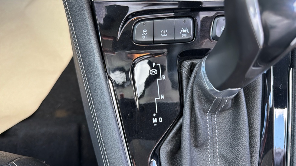 Vauxhall Grandland X 1.5 Turbo D Sport Nav 5dr Auto Diesel Hatchback - Image 32
