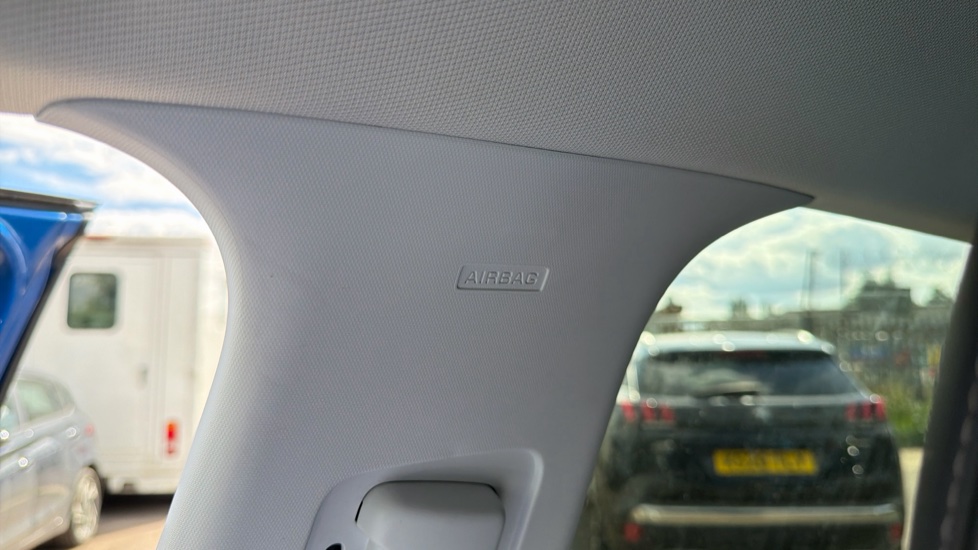 Vauxhall Grandland X 1.5 Turbo D Sport Nav 5dr Auto Diesel Hatchback - Image 38