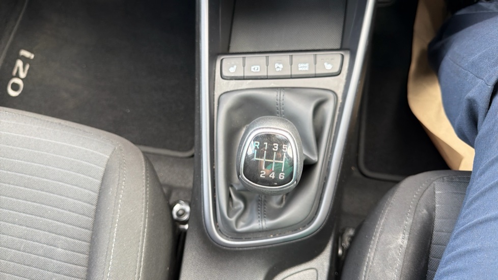 Hyundai i20 1.0T GDi 48V MHD Premium 5dr Petrol Hatchback - Image 31