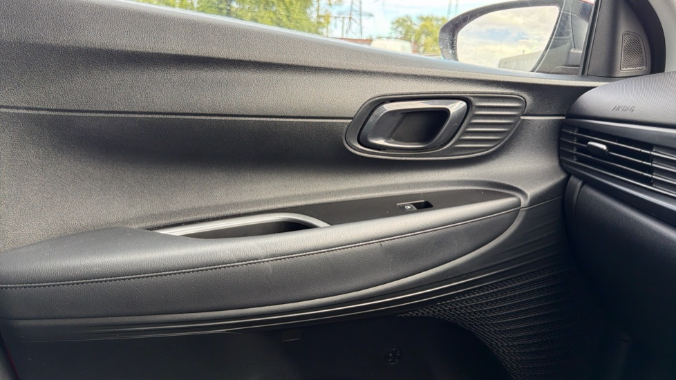 Hyundai i20 1.0T GDi 48V MHD Premium 5dr Petrol Hatchback - Image 36