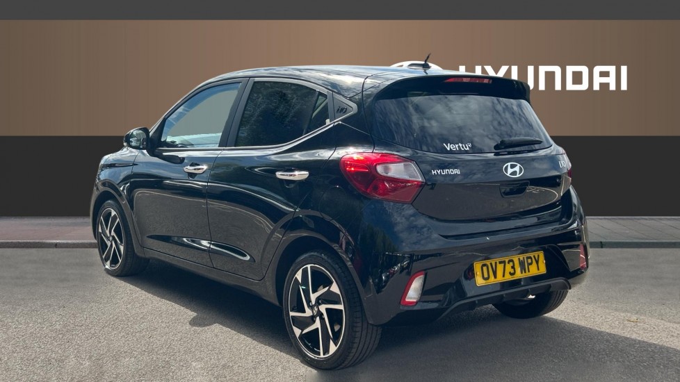 Hyundai i10 1.2 MPi Premium 5dr Auto Petrol Hatchback - Image 2