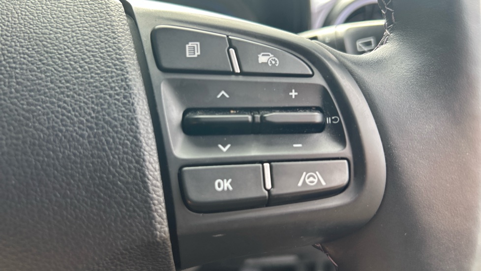 Hyundai i10 1.2 MPi Premium 5dr Auto Petrol Hatchback - Image 23