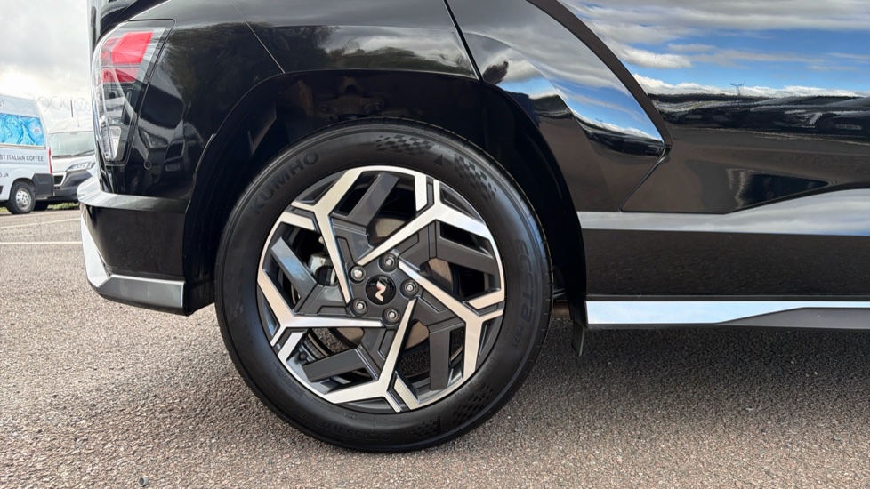 Hyundai KONA 1.6 GDi Hybrid N Line S 5dr DCT Hybrid Hatchback - Image 7