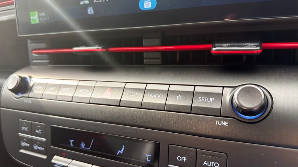 Hyundai KONA 1.6 GDi Hybrid N Line S 5dr DCT Hybrid Hatchback - Image 26