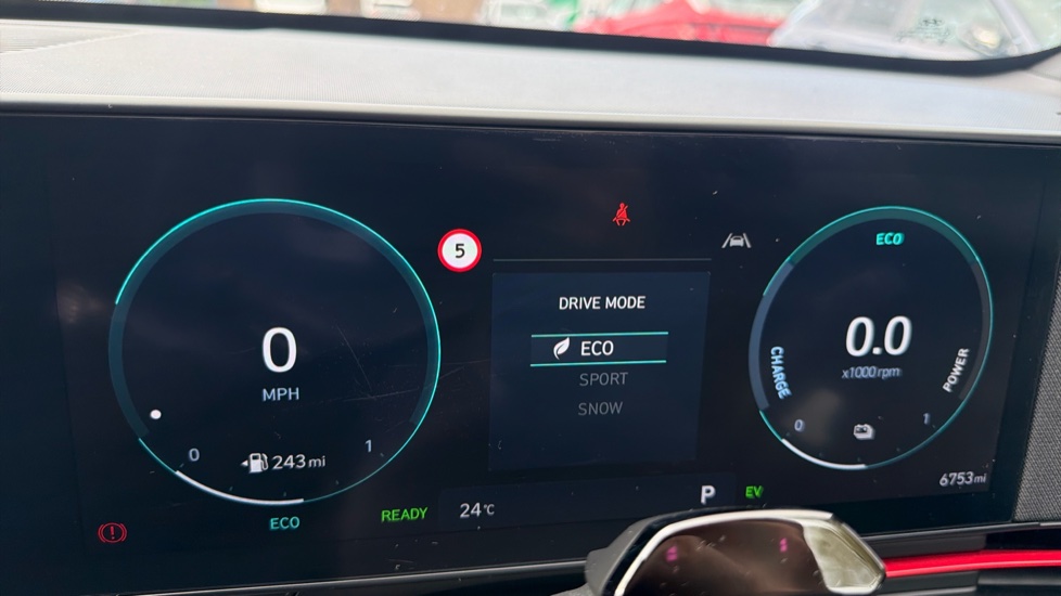 Hyundai KONA 1.6 GDi Hybrid N Line S 5dr DCT Hybrid Hatchback - Image 43