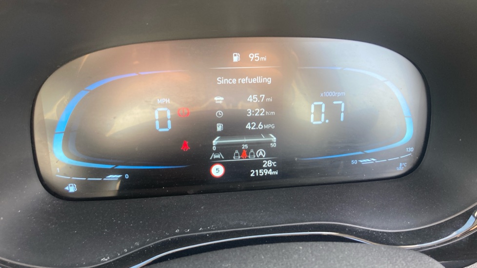 Hyundai i10 1.0 [63] Advance 5dr [Nav] Petrol Hatchback - Image 18