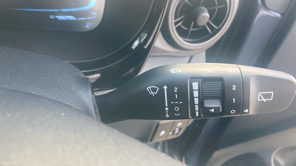Hyundai i10 1.0 [63] Advance 5dr [Nav] Petrol Hatchback - Image 31