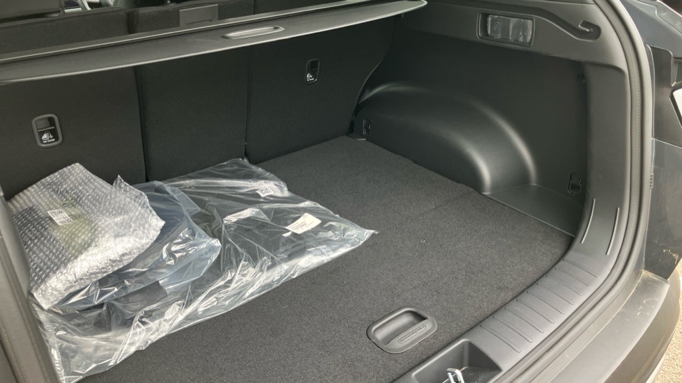 Hyundai TUCSON 1.6T Plug-in Hybrid Advance 5dr Auto Estate - Image 21