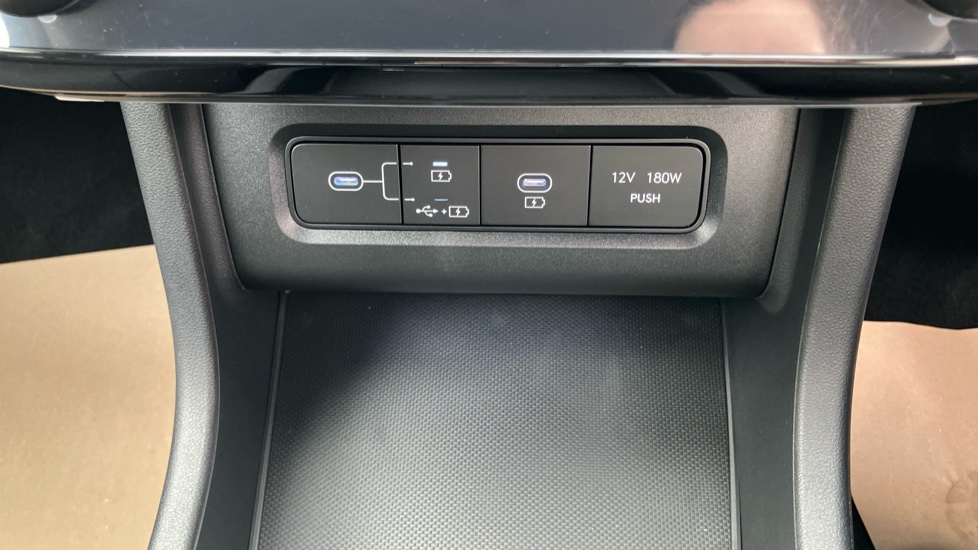 Hyundai TUCSON 1.6T Plug-in Hybrid Advance 5dr Auto Estate - Image 33