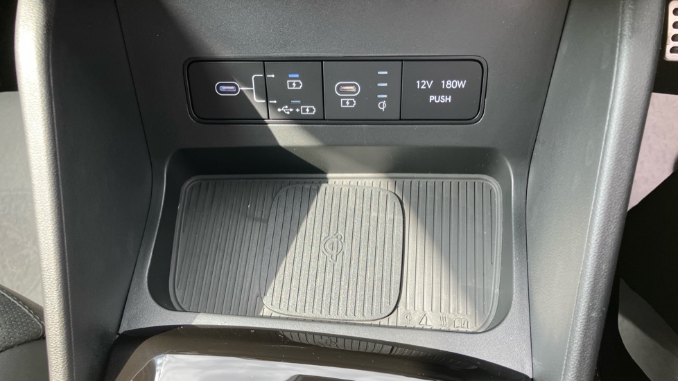 Hyundai TUCSON 1.6T N Line 5dr Petrol Estate - Image 35