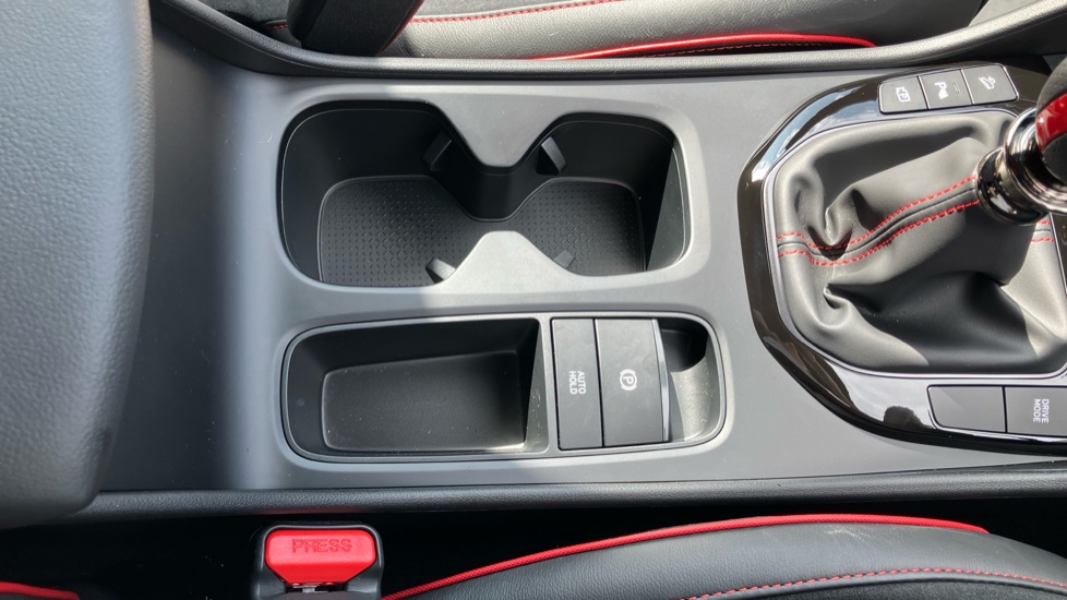 Hyundai TUCSON 1.6T N Line 5dr Petrol Estate - Image 36
