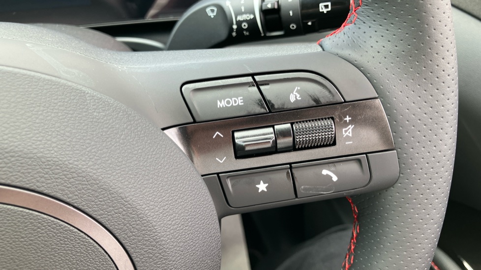 Hyundai TUCSON 1.6T N Line 5dr Petrol Estate - Image 38