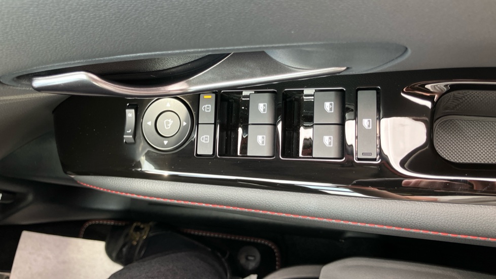 Hyundai TUCSON 1.6T N Line 5dr Petrol Estate - Image 43