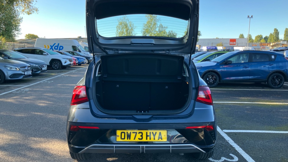 Hyundai i20 1.0T GDi Advance 5dr Petrol Hatchback - Image 4