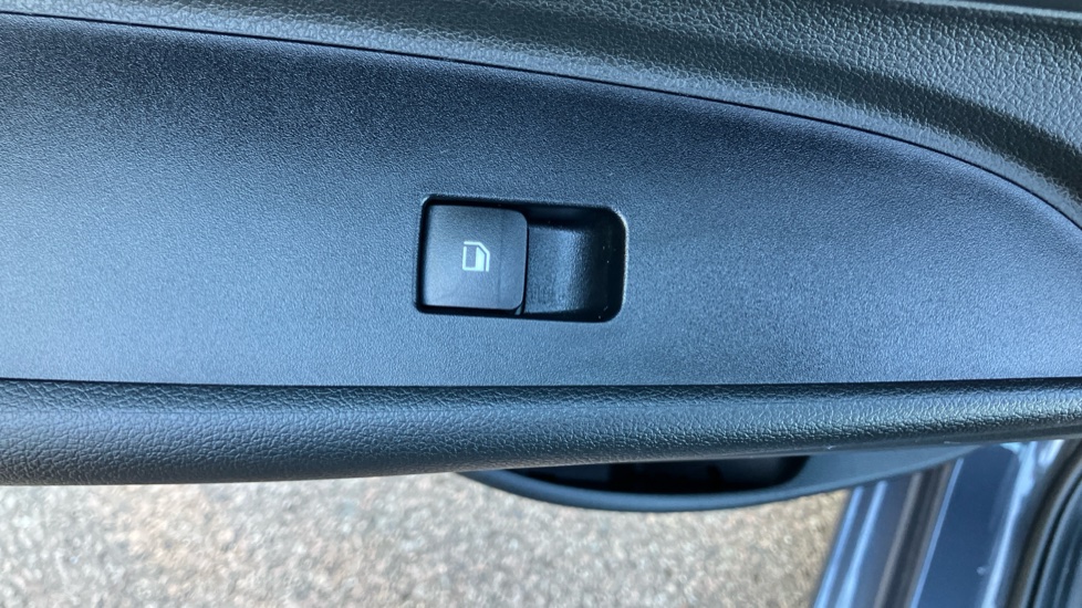 Hyundai i20 1.0T GDi Advance 5dr Petrol Hatchback - Image 22