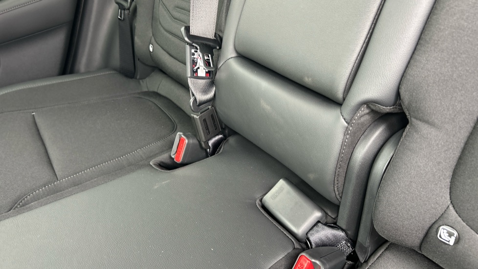 Hyundai TUCSON 1.6T 239 Hybrid Black Line 5dr Auto Hybrid Estate - Image 17
