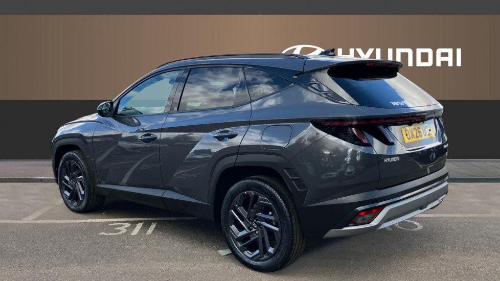 Hyundai TUCSON 1.6T 239 Hybrid Black Line 5dr Auto Hybrid Estate - Image 2