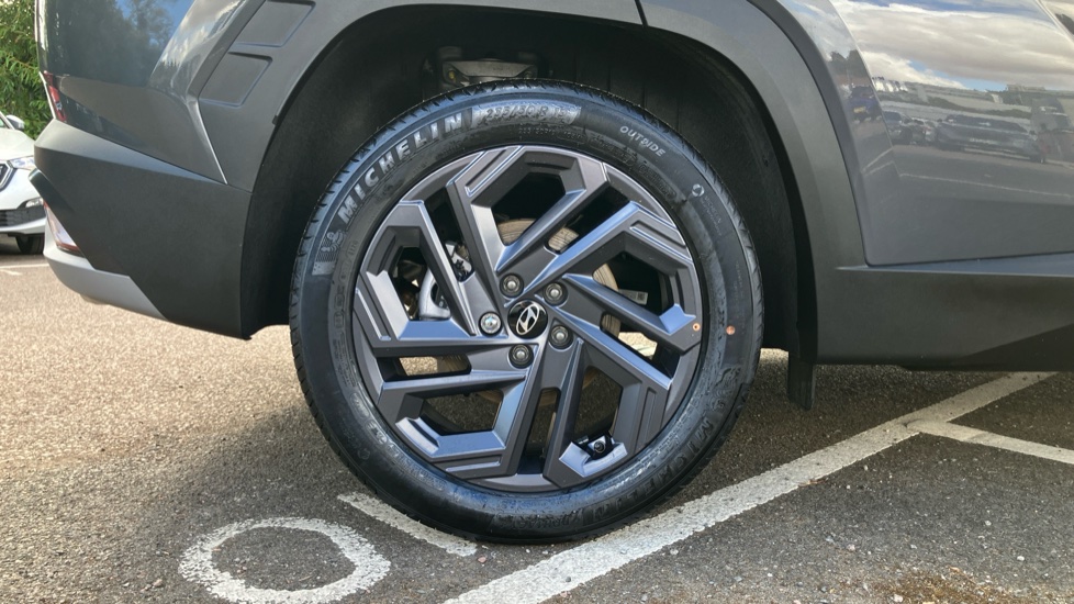 Hyundai TUCSON 1.6T 239 Hybrid Black Line 5dr Auto Hybrid Estate - Image 7