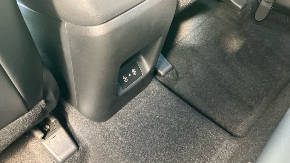 Hyundai TUCSON 1.6T 239 Hybrid Black Line 5dr Auto Hybrid Estate - Image 26