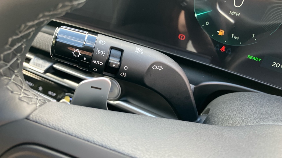 Hyundai TUCSON 1.6T 239 Hybrid Black Line 5dr Auto Hybrid Estate - Image 36