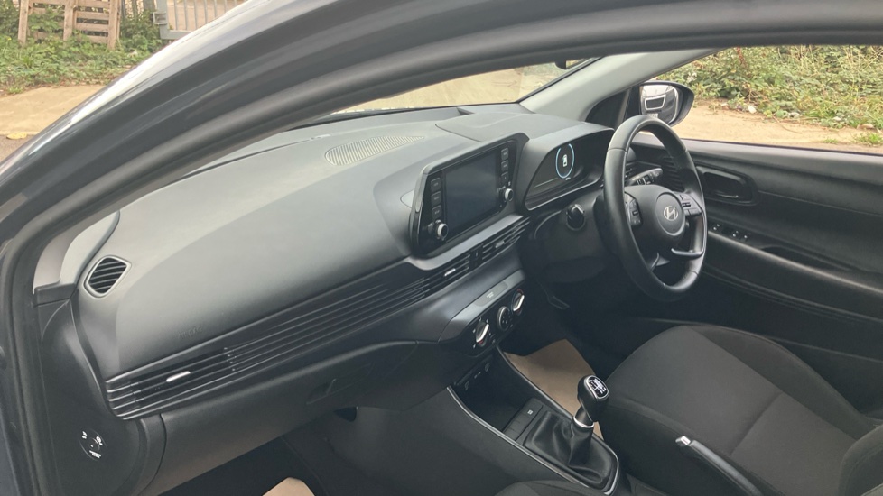 Hyundai i20 1.0T GDi Advance 5dr Petrol Hatchback - Image 9