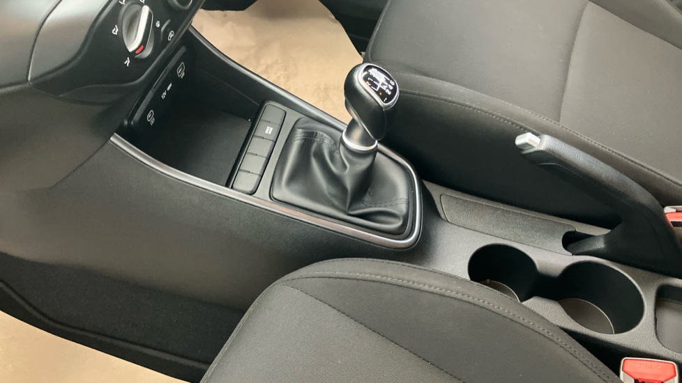 Hyundai i20 1.0T GDi Advance 5dr Petrol Hatchback - Image 13