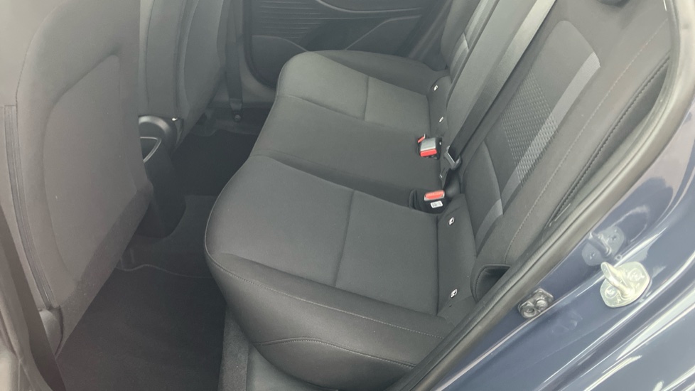 Hyundai i20 1.0T GDi Advance 5dr Petrol Hatchback - Image 16