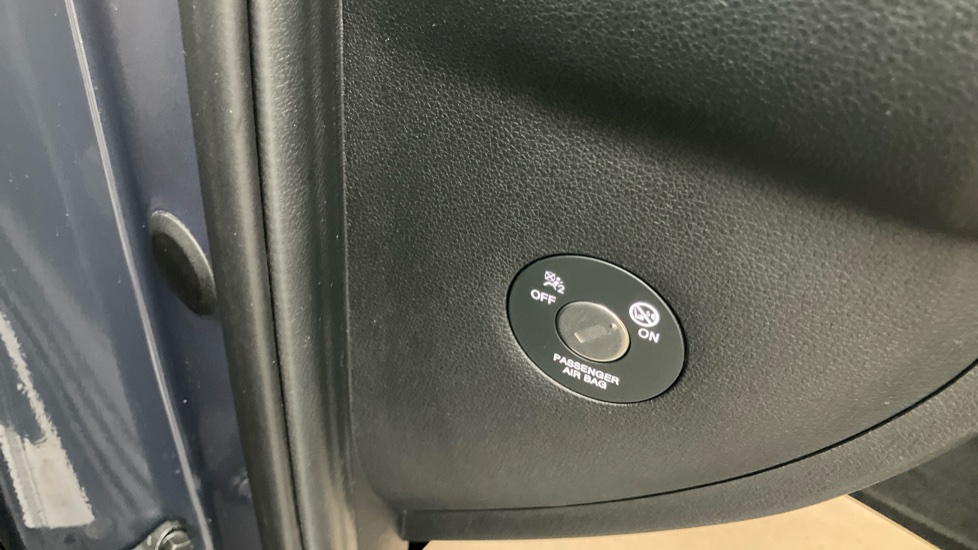Hyundai i20 1.0T GDi Advance 5dr Petrol Hatchback - Image 21