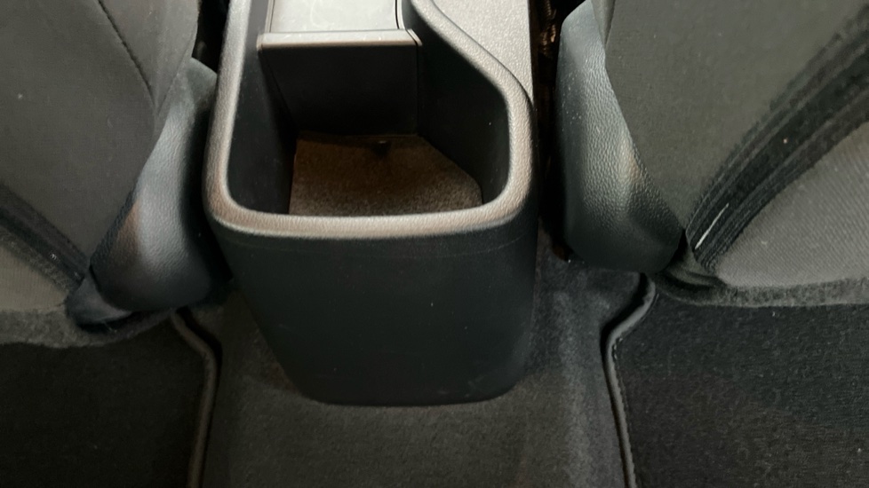 Hyundai i20 1.0T GDi Advance 5dr Petrol Hatchback - Image 38