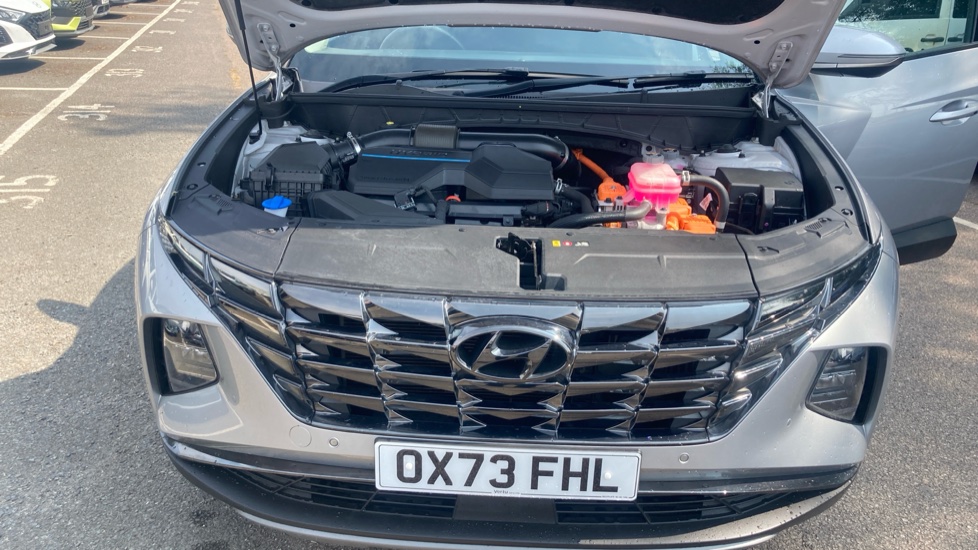 Hyundai TUCSON 1.6 TGDi Hybrid 230 Premium 5dr 2WD Auto Hybrid Estate - Image 8
