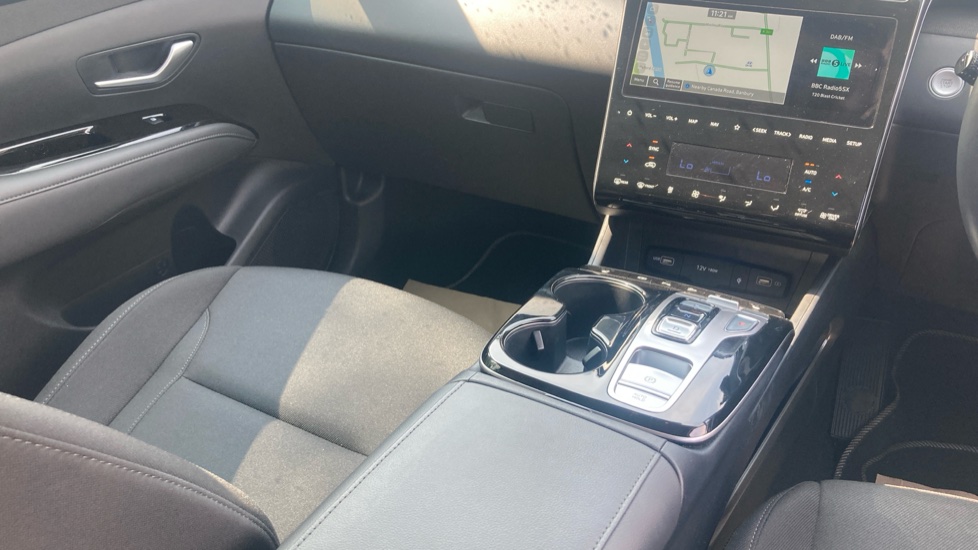 Hyundai TUCSON 1.6 TGDi Hybrid 230 Premium 5dr 2WD Auto Hybrid Estate - Image 14