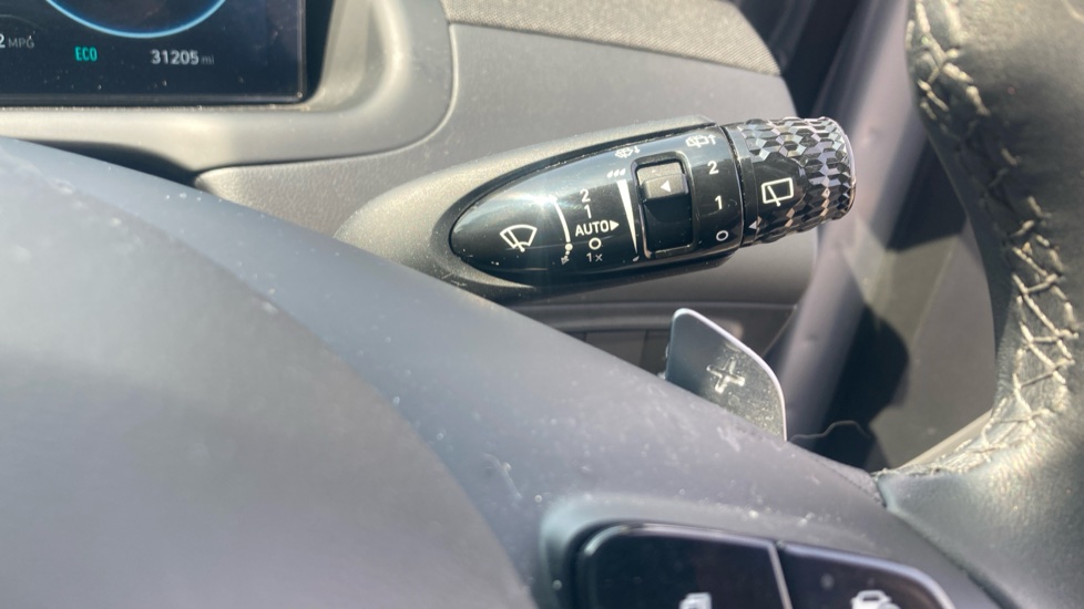 Hyundai TUCSON 1.6 TGDi Hybrid 230 Premium 5dr 2WD Auto Hybrid Estate - Image 27