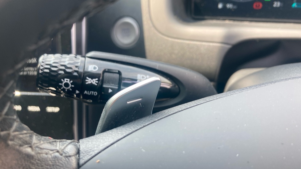 Hyundai TUCSON 1.6 TGDi Hybrid 230 Premium 5dr 2WD Auto Hybrid Estate - Image 28