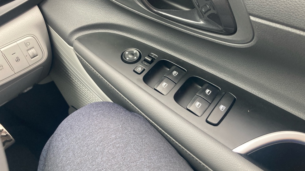 Hyundai BAYON 1.0 TGDi Ultimate 5dr Petrol Hatchback - Image 26