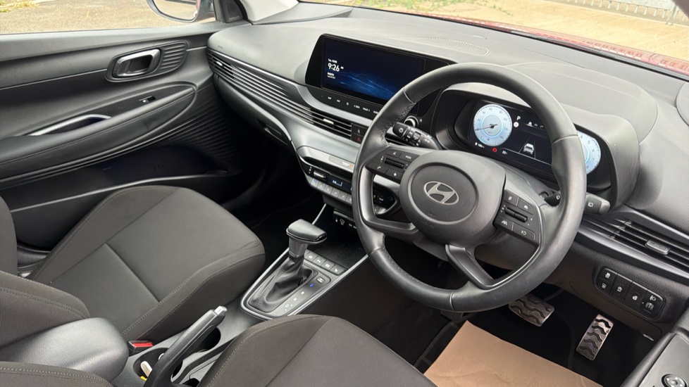 Hyundai BAYON 1.0 TGDi [90] Tech Line 5dr DCT Petrol Hatchback - Image 11