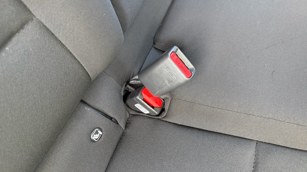 Hyundai i20 1.0T GDi Advance [Nav] 5dr Petrol Hatchback - Image 17