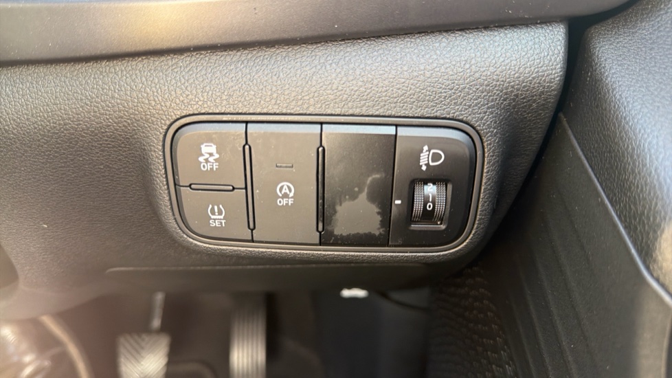 Hyundai i20 1.0T GDi Advance [Nav] 5dr Petrol Hatchback - Image 25