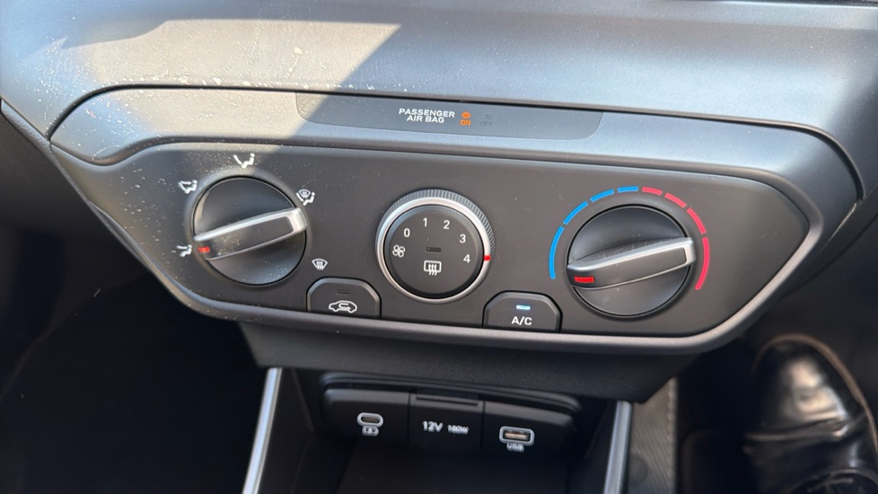 Hyundai i20 1.0T GDi Advance [Nav] 5dr Petrol Hatchback - Image 27