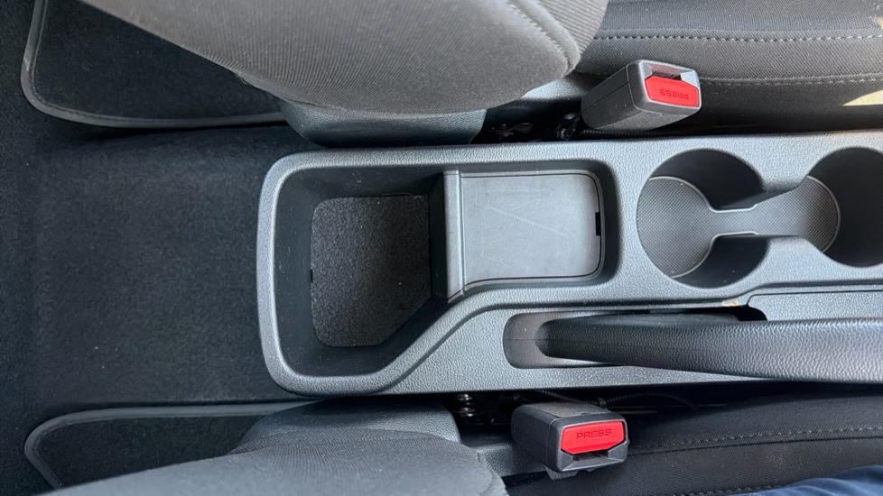 Hyundai i20 1.0T GDi Advance [Nav] 5dr Petrol Hatchback - Image 39