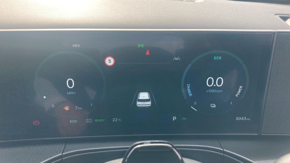 Hyundai SANTA FE 1.6 TGDi Plug-in Hybrid Calligraphy 5dr 4WD Auto Estate - Image 18