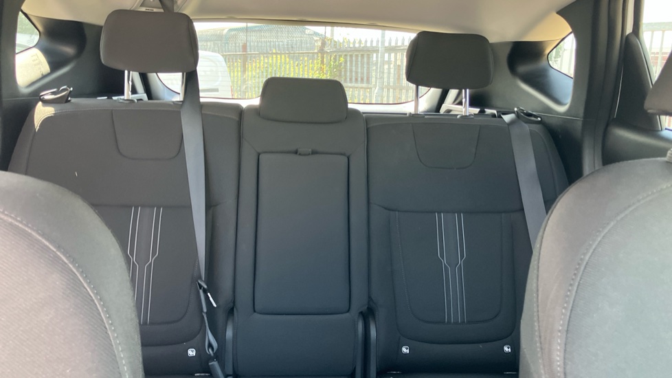 Hyundai TUCSON 1.6 TGDi Hybrid 230 Premium 5dr 2WD Auto Hybrid Estate - Image 15